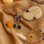 گوشواره نگین دار